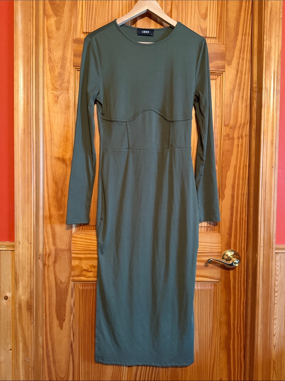 Cidar Olive Green Long Sleeve Midi Dress
